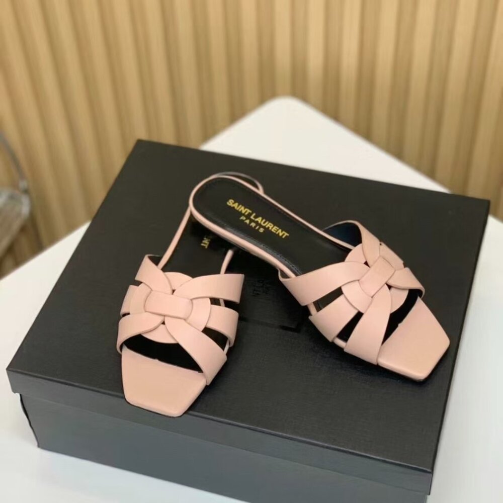 Yves Saint Laurent Nu Pieds Braided Leather Mule Sandals - Cream